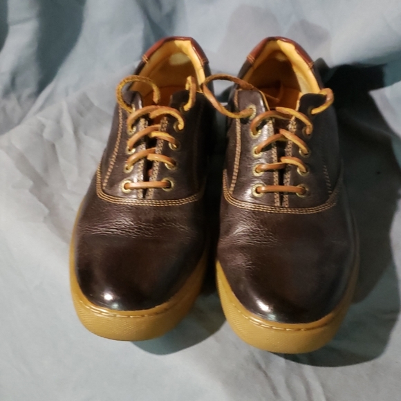 Sperry Gold Cup Sneakers - Picture 2 of 4